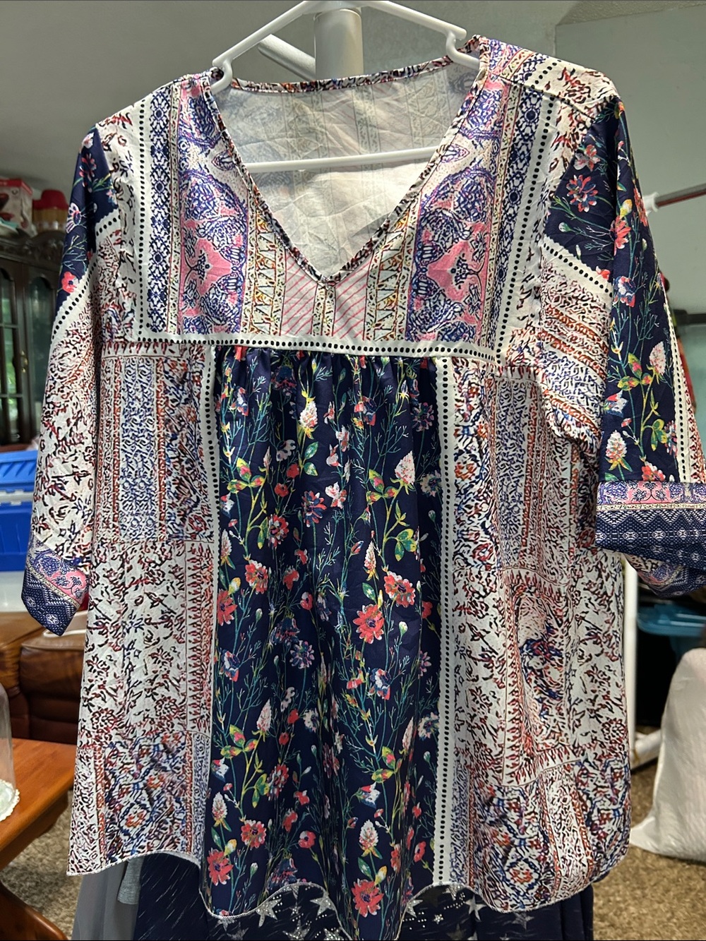 Boho Floral Patchwork V-Neck Blouse in Navy and Pink Size XXL